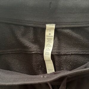 Lululemon Black Jogger Sweatpants